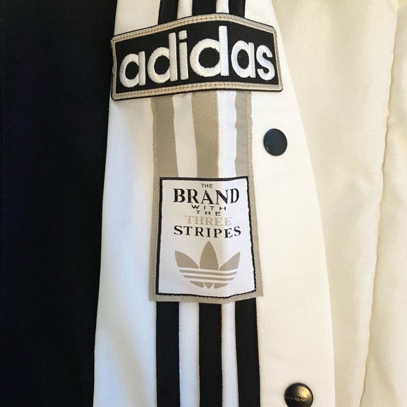 COPY - too big for me (i’m a small) - Picture 3 of 4